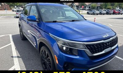 2022 Kia Seltos S Nightfall Edition