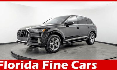 2022 Audi Q7 Quattro Premium