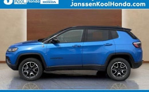 2025 Jeep Compass Trailhawk