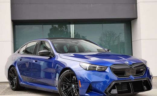 2026 BMW M5