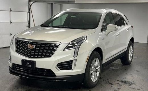 2026 Cadillac XT5 Luxury