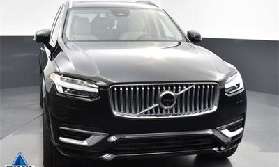 2024 Volvo XC90 Plus Bright