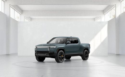 2026 Rivian R1T Premium