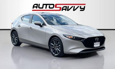 2024 Mazda MAZDA3 Preferred Package