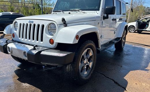 2013 Jeep Wrangler Sahara