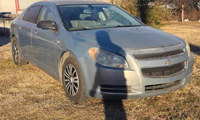 2008 Chevrolet Malibu LS 1LS