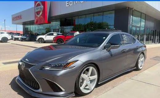 2019 Lexus ES 300H