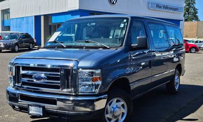 2012 Ford E-150 XLT