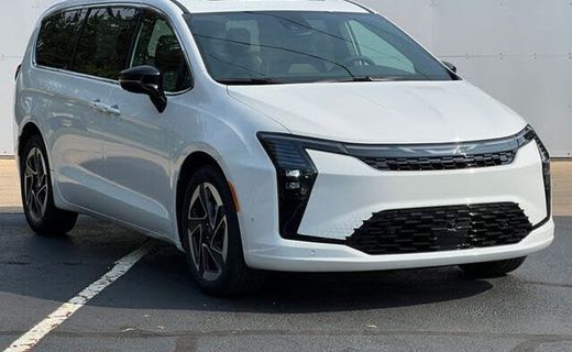 2027 Chrysler Pacifica Limited