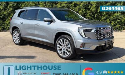 2025 GMC Acadia Denali