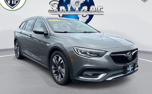2018 Buick Regal Tourx Essence
