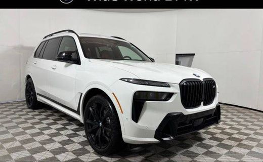 2027 BMW X7 M60I