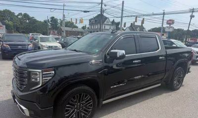 2022 GMC Sierra Denali Ultimate