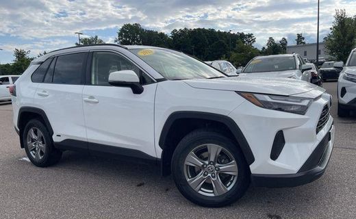 2023 Toyota RAV4 XLE