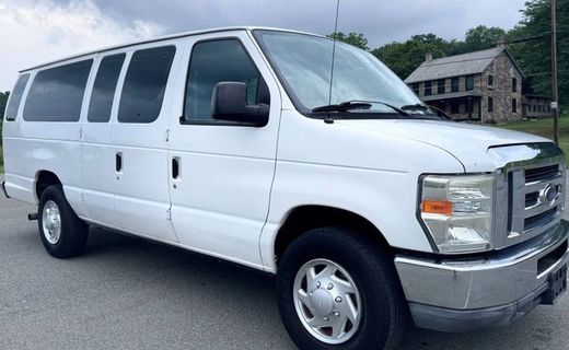 2010 Ford E-350 Econoline