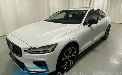 2025 Volvo S60 Core