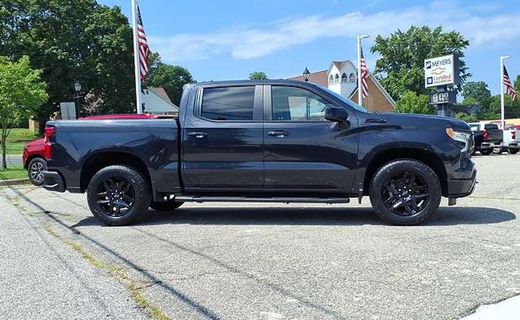 2023 Chevrolet Silverado RST