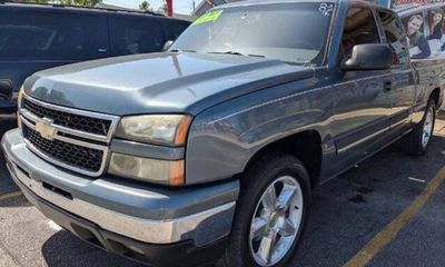2007 Chevrolet Silverado LS