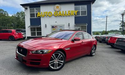 2017 Jaguar XE Premium