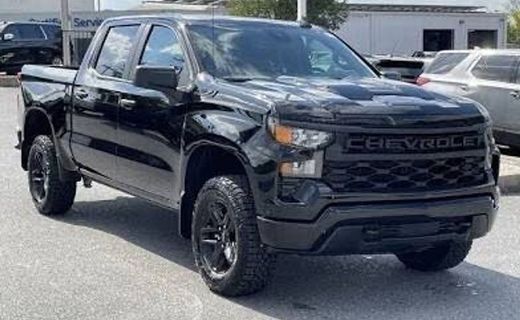2025 Chevrolet Silverado Trail Boss Custom