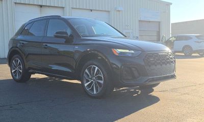 2024 Audi Q5 S Line Quattro