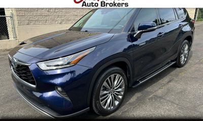 2021 Toyota Highlander Platinum