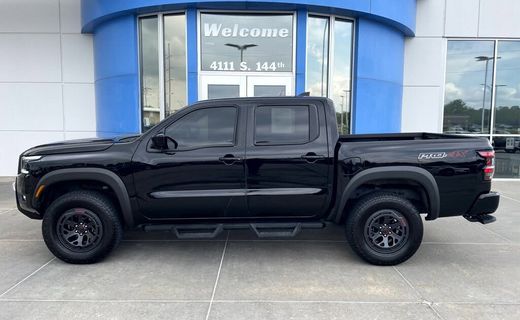 2025 Nissan Frontier