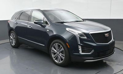 2024 Cadillac XT5 Premium Luxury