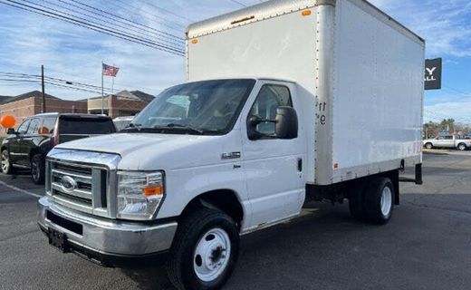 2017 Ford E-350 Super Duty