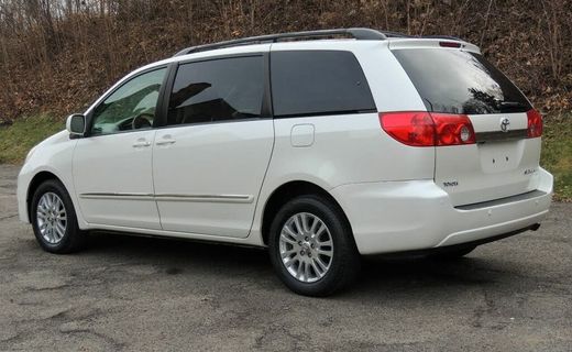 2008 Toyota Sienna XLE