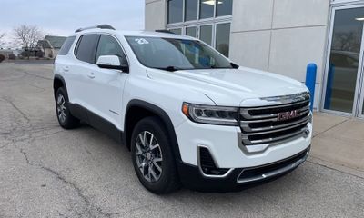 2023 GMC Acadia SLT