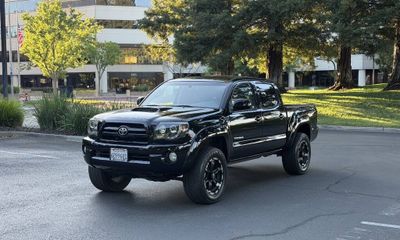 2006 Toyota Tacoma DLX
