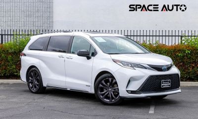 2021 Toyota Sienna XSE Plus Package