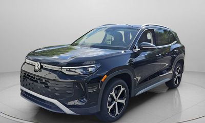 2026 Volkswagen Tiguan 4MOTION SE