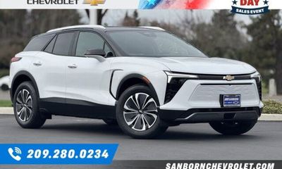 2025 Chevrolet Blazer LT