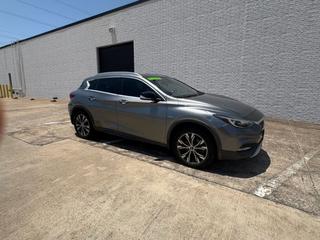 2017 Infiniti QX30 Premium