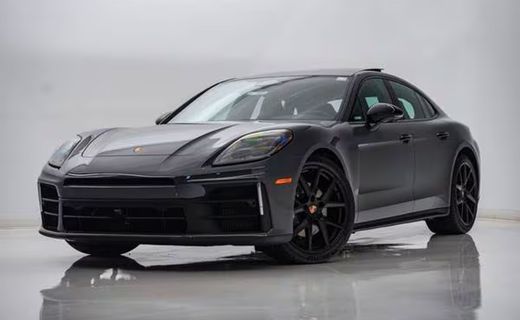 2026 Porsche Panamera