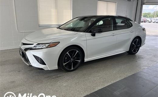 2019 Toyota Camry XSE