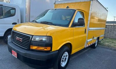 2018 GMC Savana