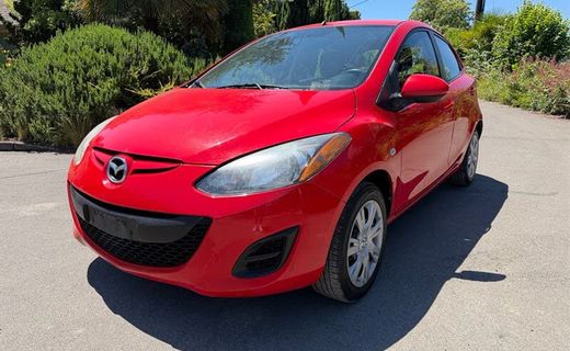 2013 Mazda MAZDA2