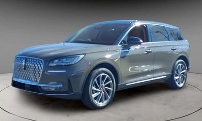 2025 Lincoln Corsair Premiere
