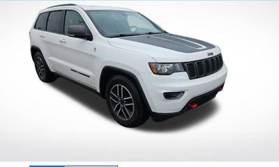 2020 Jeep Grand Cherokee Trailhawk