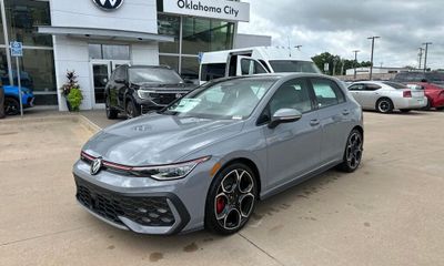 2026 Volkswagen Golf GTI Autobahn