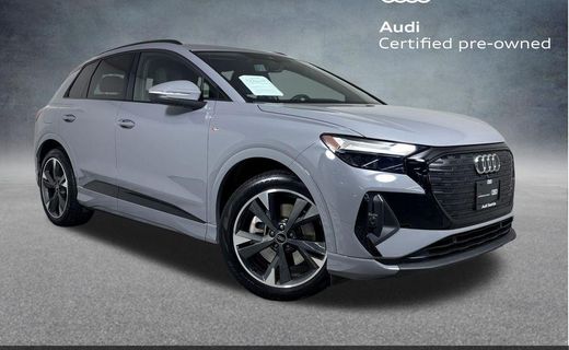 2025 Audi Q4 Premium Plus