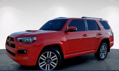 2024 Toyota 4RUNNER TRD Sport