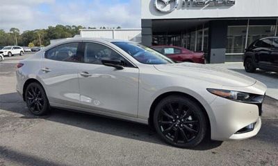 2026 Mazda MAZDA3 Premium Plus