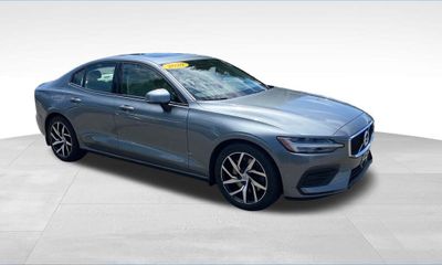 2020 Volvo S60 Momentum
