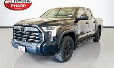 2025 Toyota Tundra SR5