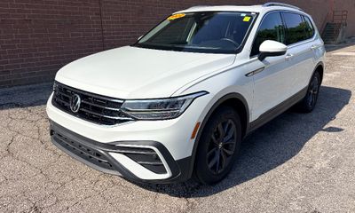 2022 Volkswagen Tiguan SE