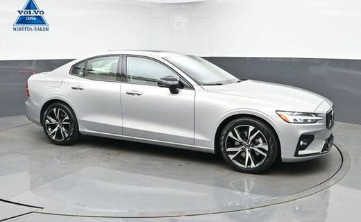 2025 Volvo S60 Plus Dark